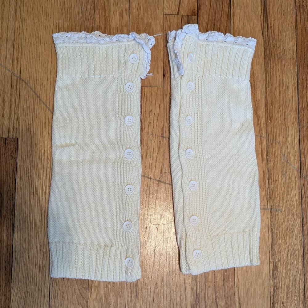 Cream Lace Trim Leg Warmers